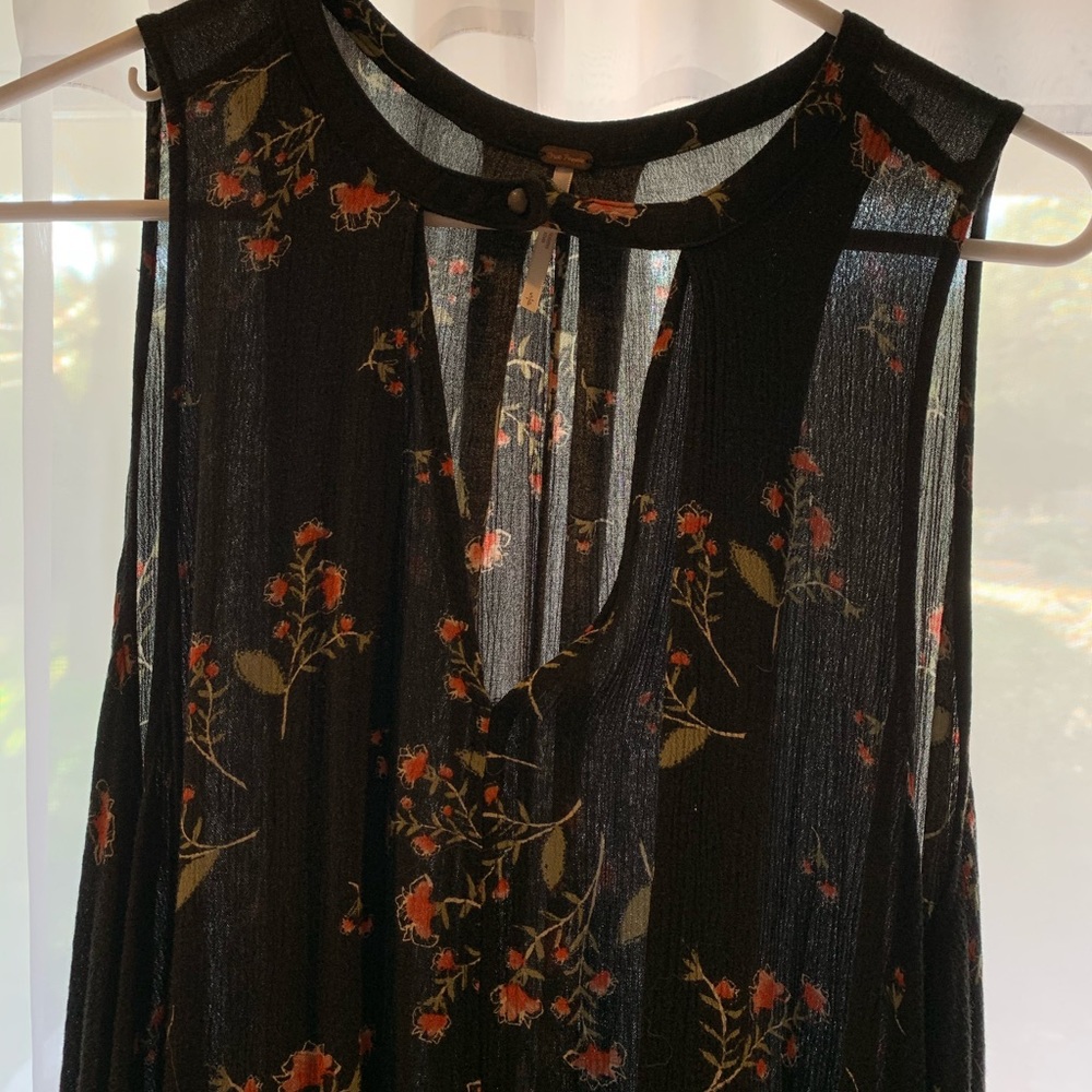 Free People flowery linen mini dress with pockets